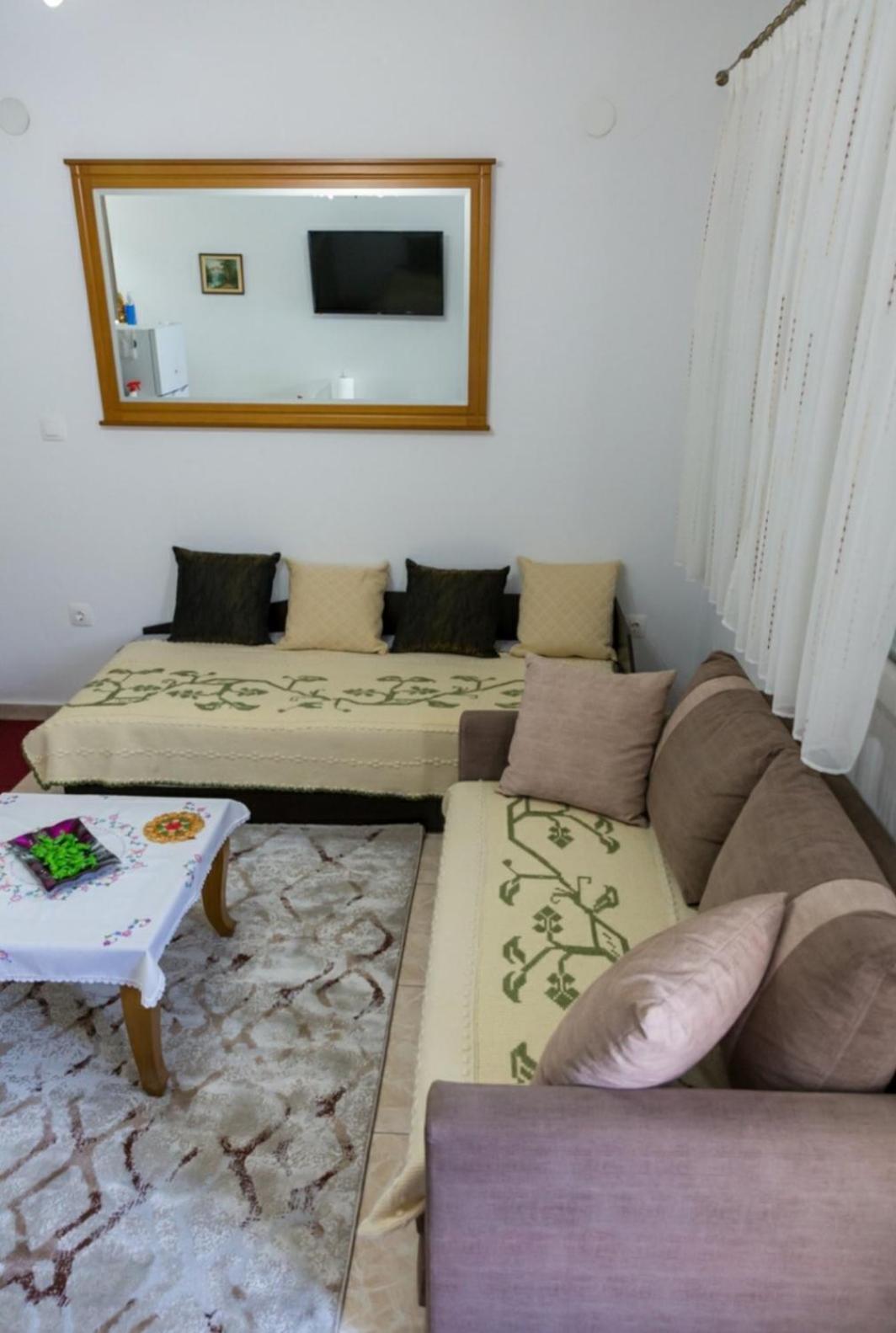 Stavroula's * Kella
